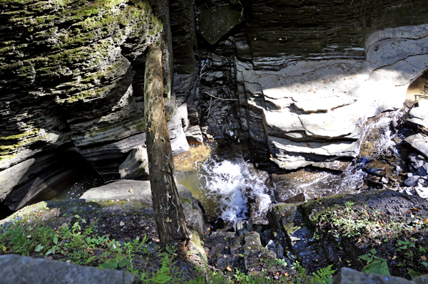 looking down from Spiral Gorge at cascades